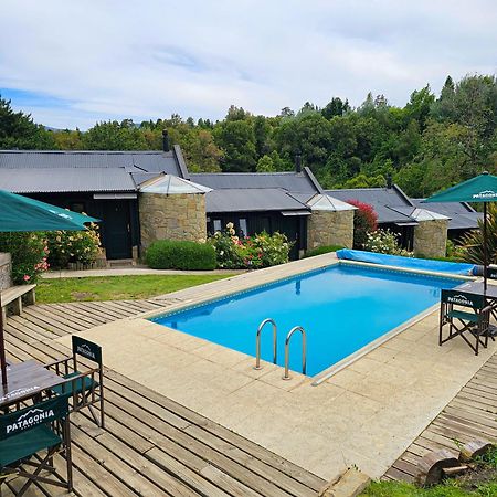 Das Rosenhaus Apart Hotel By Rosas Blancas San Martin de los Andes Bagian luar foto