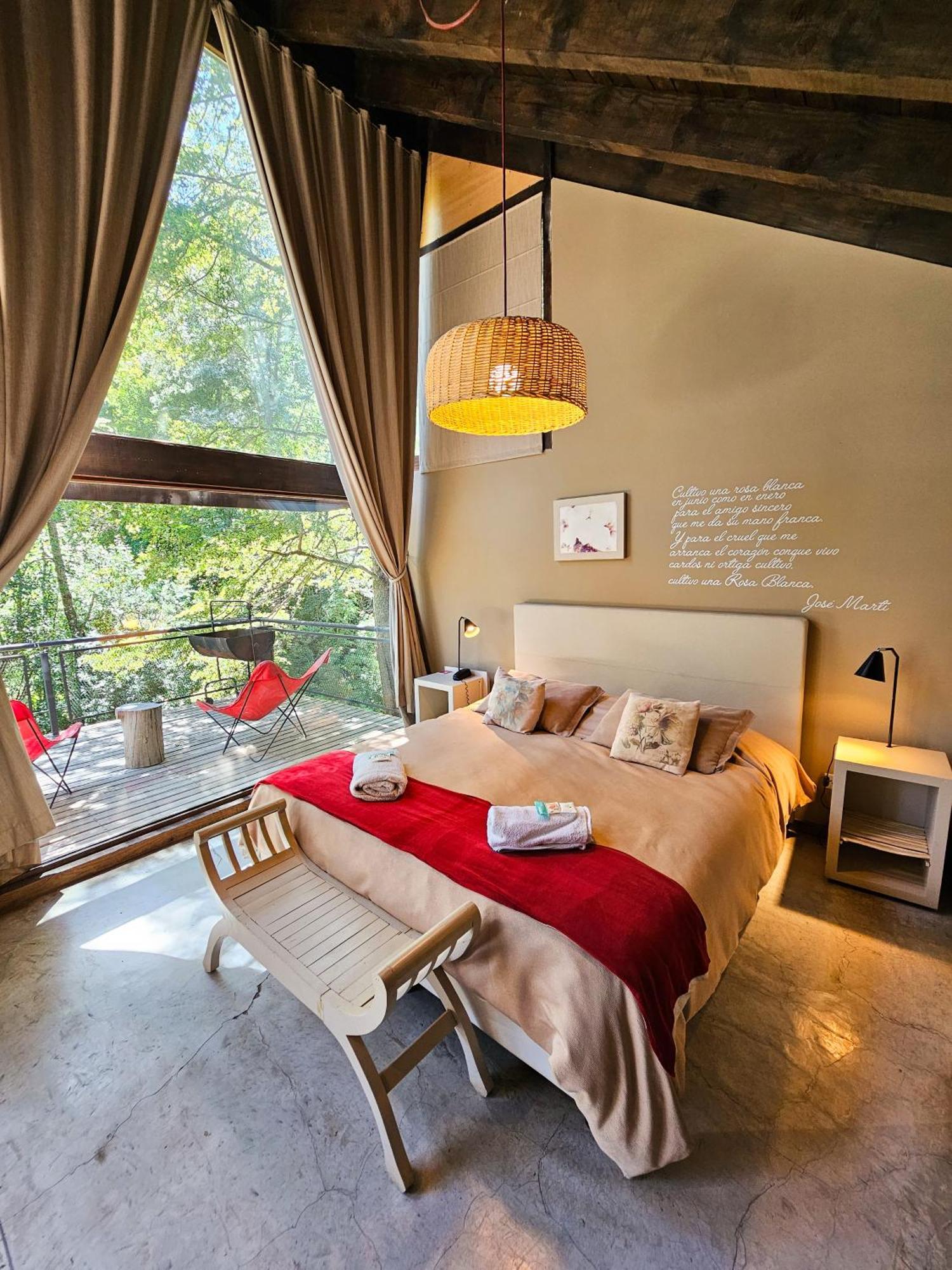 Das Rosenhaus Apart Hotel By Rosas Blancas San Martin de los Andes Ruang foto